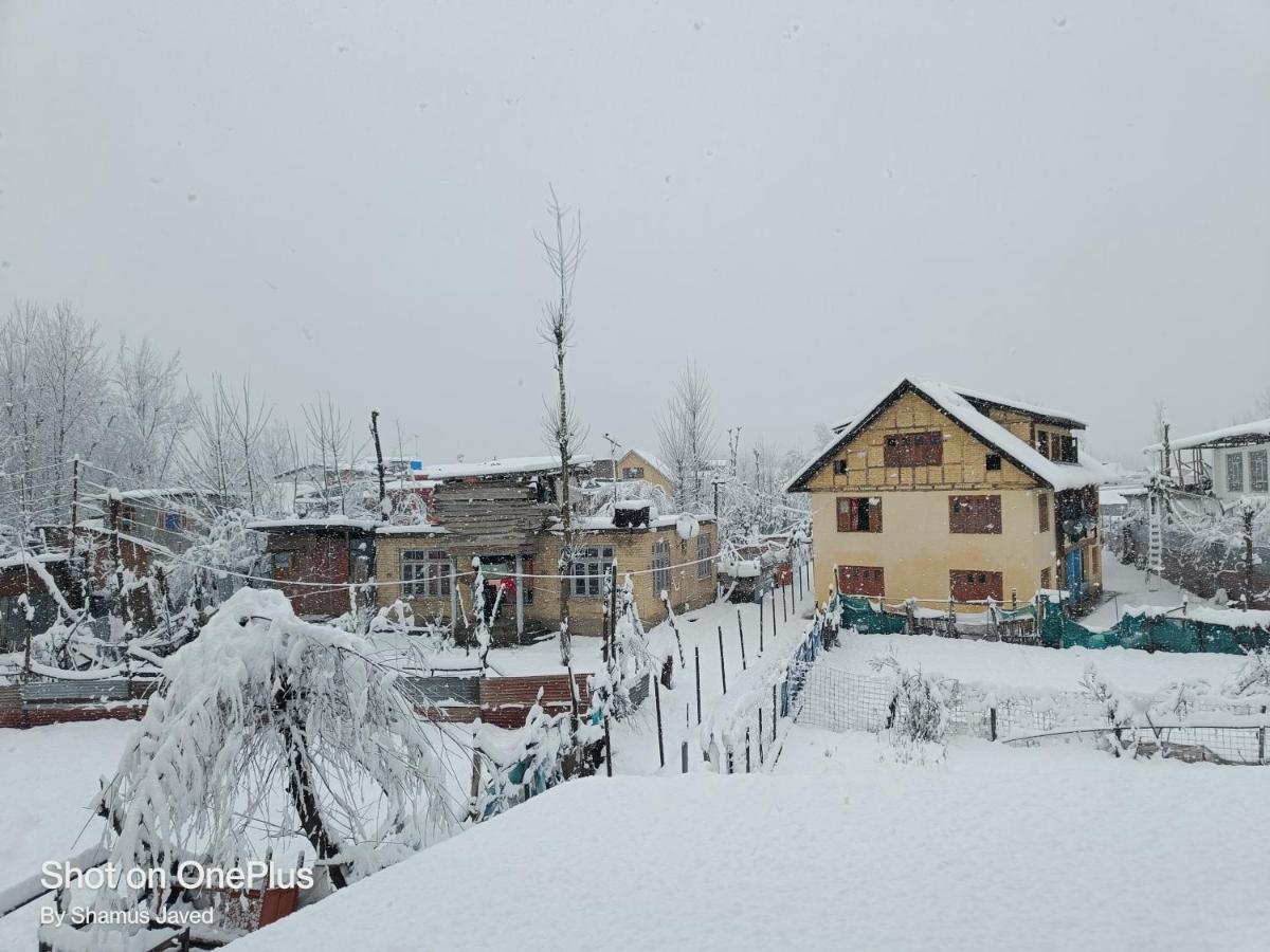 Hotel New Heaven Canal Srīnagar Exteriér fotografie